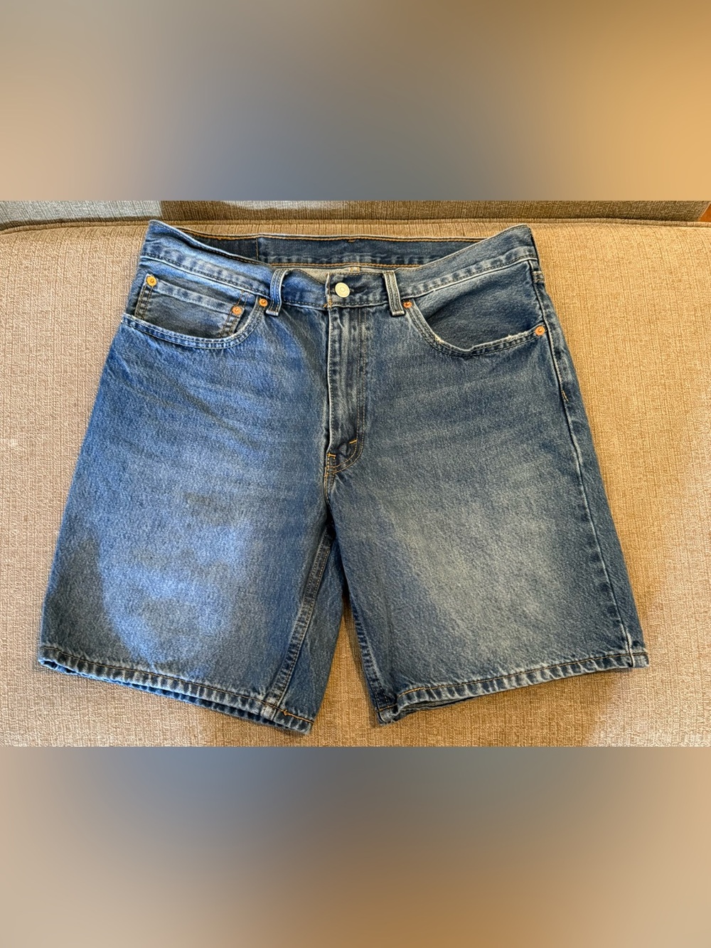 Levi's Men's Denim Shorts - Medium Blue Wash size 34
